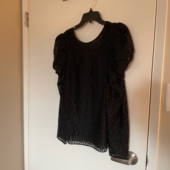 Kate Spade Blouse Like New- Size 4 - Picture 2 of 3